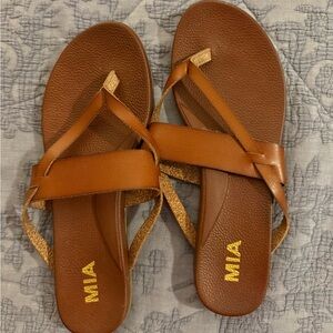 Women’s Sandals